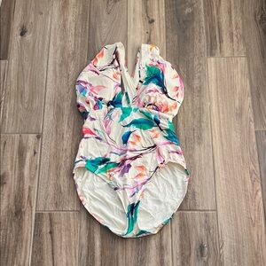 NWOT CALIA Plunge Swimsuit-